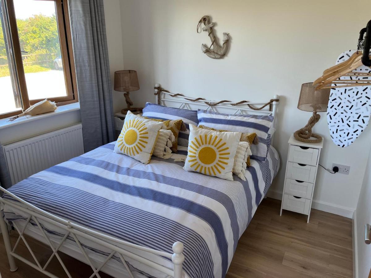 Oak Valley Lodges & Camping Pett Εξωτερικό φωτογραφία